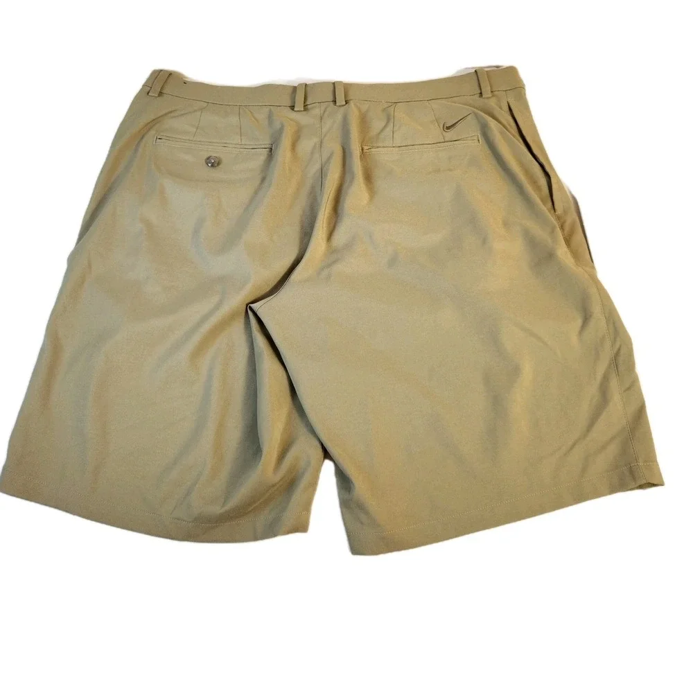 Nike Dri Fit Flex Shorts‎ Mens Size 40 Beige Standard Fit Golf Casual Preppy